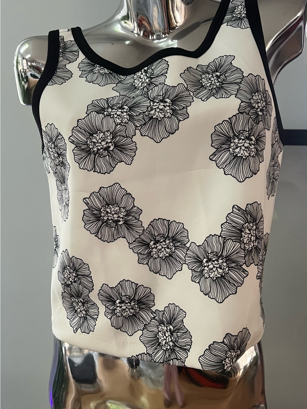 Metaphor Black and White Floral Tank Top